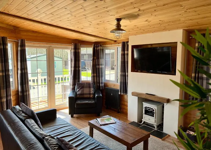 Eagle Lodge