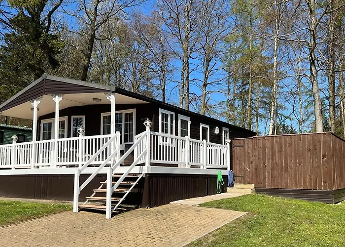 Eagle Lodge